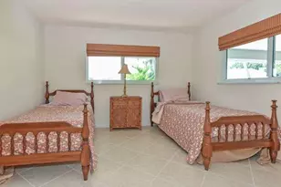 437 French Royale Cir, Atlantis, FL 33462 - Photo 23