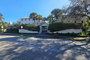 812 SW 4th Ave, Fort Lauderdale, FL 33315 - Photo 1