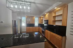 812 SW 4th Ave, Fort Lauderdale, FL 33315 - Photo 13