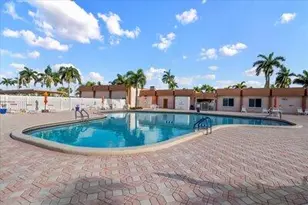 2723 Dudley Dr E, West Palm Beach, FL 33415 - Photo 23