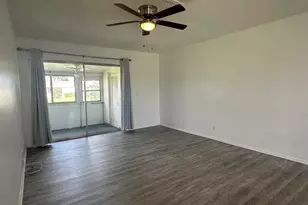 2723 Dudley Dr W, West Palm Beach, FL 33415 - Photo 3