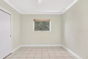 3421 NE 15th Ave, Oakland Park, FL 33334 - Photo 27