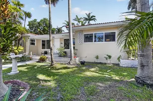 742 Hollywood Blvd, Hollywood, FL 33019 - Photo 3