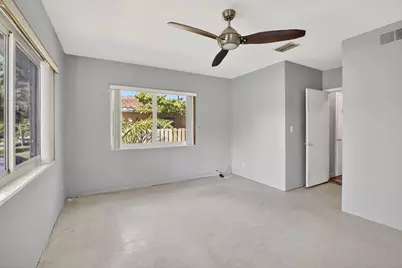742 Hollywood Boulevard, Hollywood, FL 33019 - Photo 25