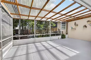 742 Hollywood Blvd, Hollywood, FL 33019 - Photo 29