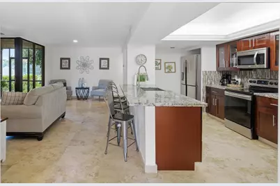 825 Egret Circle #104, Delray Beach, FL 33444 - Photo 3