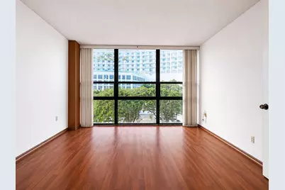600 NE 36th Street #309, Miami, FL 33137 - Photo 7