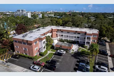 601 SE 5th Court #102, Fort Lauderdale, FL 33301 - Photo 3