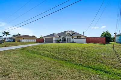 434 SW Jeanne Avenue, Port Saint Lucie, FL 34953 - Photo 3