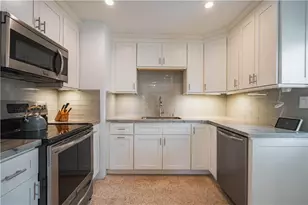 240 NE 25th Ave, Pompano Beach, FL 33062 - Photo 7