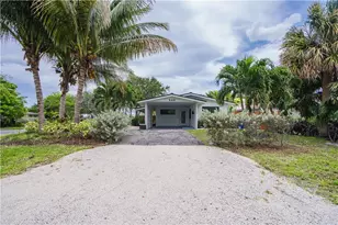 240 NE 25th Ave, Pompano Beach, FL 33062 - Photo 21
