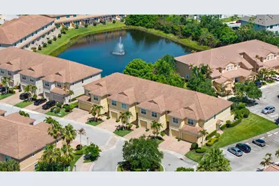 680 SW Glen Crest Way, Stuart, FL 34997 - Photo 5