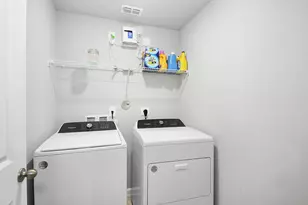 5766 SE Edgewater Cir, Stuart, FL 34997 - Photo 31