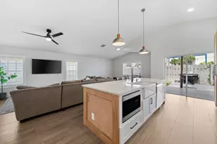 2540 NW 80th Ave, Margate, FL 33063 - Photo 11