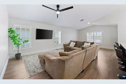 2540 NW 80th Avenue, Margate, FL 33063 - Photo 5