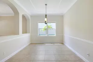 12101 SW Aventino Dr, Port Saint Lucie, FL 34987 - Photo 11
