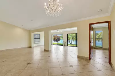 2105 SW 17th Circle, Deerfield Beach, FL 33442 - Photo 17