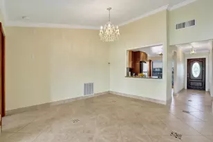 2105 SW 17th Cir, Deerfield Beach, FL 33442 - Photo 19