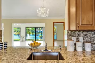 2105 SW 17th Cir, Deerfield Beach, FL 33442 - Photo 15