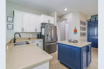 391 NW Sheffield Circle, Port Saint Lucie, FL 34983 - Photo 15