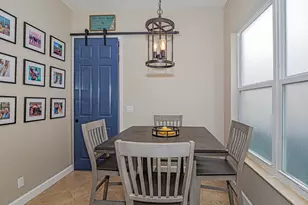 391 NW Sheffield Cir, Port Saint Lucie, FL 34983 - Photo 17