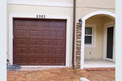 5982 NW 94th Avenue, Tamarac, FL 33321 - Photo 3
