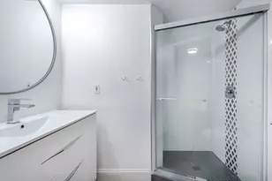 8050 Severn Dr, Boca Raton, FL 33433 - Photo 23