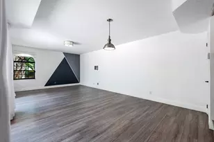 8050 Severn Dr, Boca Raton, FL 33433 - Photo 5