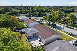 6720 NW 26th St, Margate, FL 33063 - Photo 5