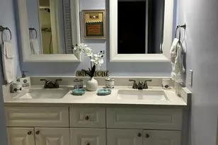 341 Lake Arbor Dr, Palm Springs, FL 33461 - Photo 9