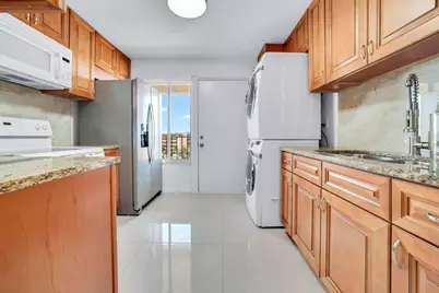 9240 Fontainebleau Boulevard #505, Miami, FL 33172 - Photo 35