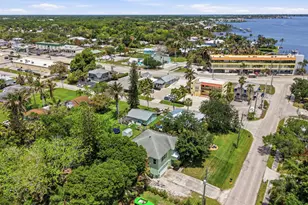 2750 SW Cornell Ave, Palm City, FL 34990 - Photo 53