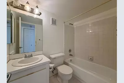 1065 NW 106th Terrace #102, Pembroke Pines, FL 33026 - Photo 27