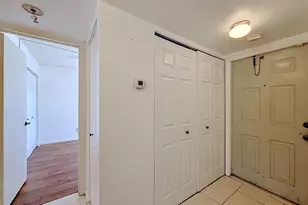 1065 NW 106th Terrace, Pembroke Pines, FL 33026 - Photo 9