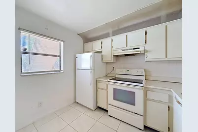 1065 NW 106th Terrace #102, Pembroke Pines, FL 33026 - Photo 11