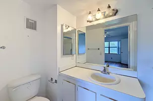 1065 NW 106th Terrace, Pembroke Pines, FL 33026 - Photo 37