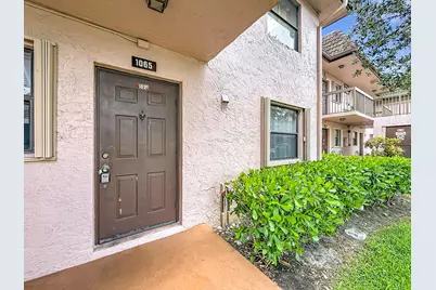 1065 NW 106th Terrace #102, Pembroke Pines, FL 33026 - Photo 5