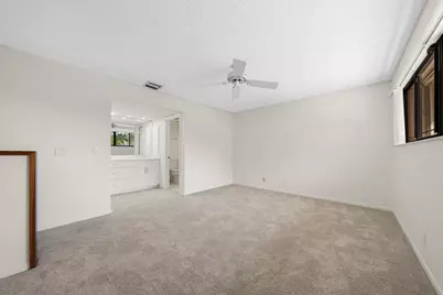 9415 Chelsea Drive N, Plantation, FL 33324 - Photo 15