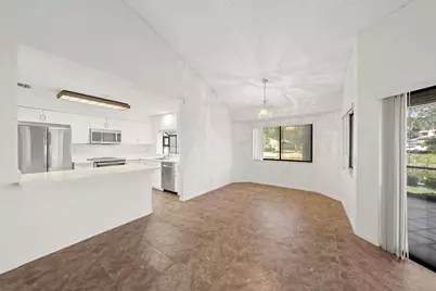9415 Chelsea Drive N, Plantation, FL 33324 - Photo 5