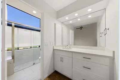 9415 Chelsea Drive N, Plantation, FL 33324 - Photo 17