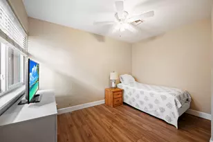 245 Avalon Ave, Lauderdale by the Sea, FL 33308 - Photo 29