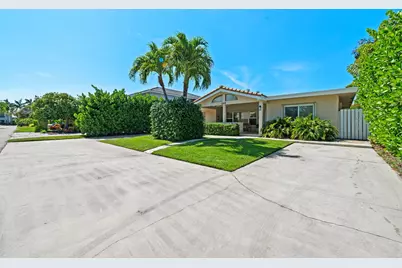 245 Avalon Avenue, Lauderdale by the Sea, FL 33308 - Photo 3