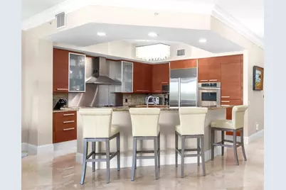 701 SE 21st Avenue #304, Deerfield Beach, FL 33441 - Photo 3