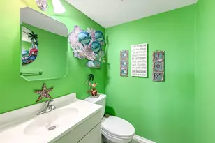 217 Lake Dora Dr, West Palm Beach, FL 33411 - Photo 23