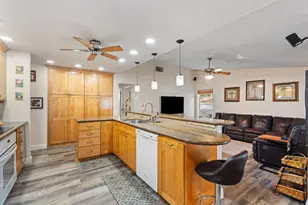 4010 W Sailboat Dr, Cooper City, FL 33026 - Photo 37