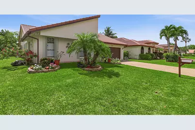 7040 Golf Pointe Circle, Tamarac, FL 33321 - Photo 3