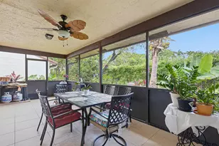 7040 Golf Pointe Cir, Tamarac, FL 33321 - Photo 23