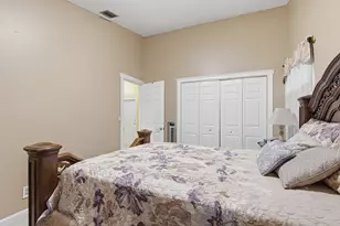 7040 Golf Pointe Cir, Tamarac, FL 33321 - Photo 45