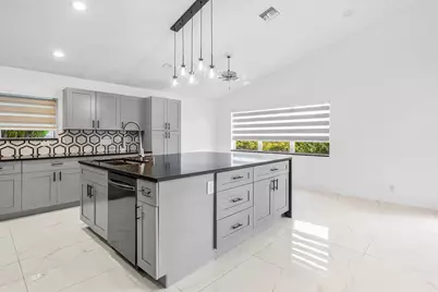 11163 S 180th Ct S, Boca Raton, FL 33498 - Photo 11