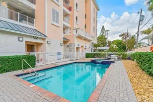 1931 NE 2nd St, Deerfield Beach, FL 33441 - Photo 13